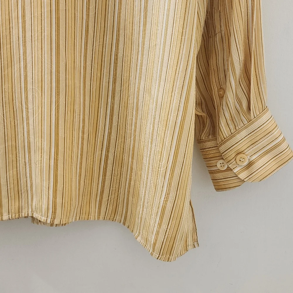 Gianni Viera Men's Tan Striped Shirt, Size Large, Silk, Made‎ In Italy.